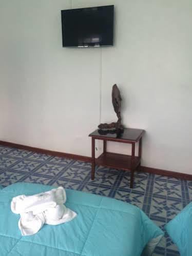 Hotel Salinas Пуерто Айора Екстериор снимка